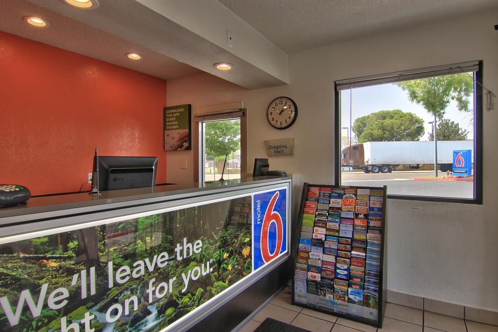 Motel 6-Sacramento, Ca - North Экстерьер фото